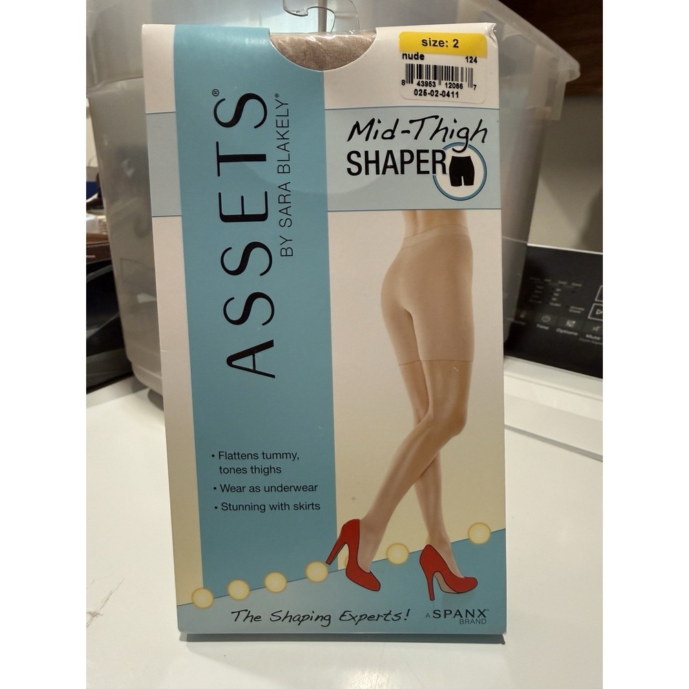 Assets By Sara Blakely Mid-Thigh Shaper Shorts In Nude Sz 2 NEW